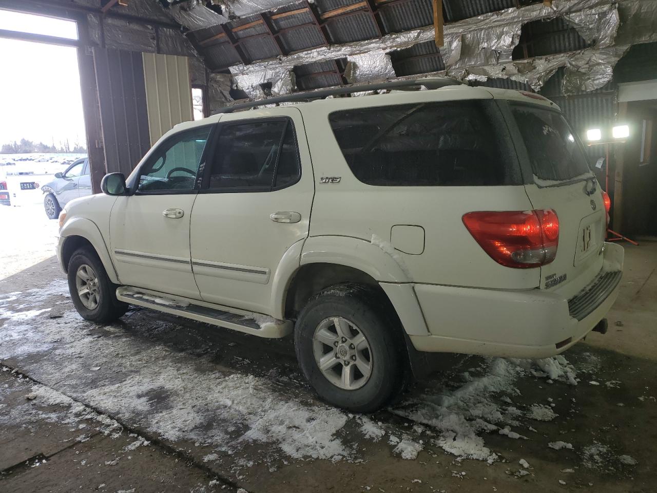 2007 Toyota Sequoia - Image 2