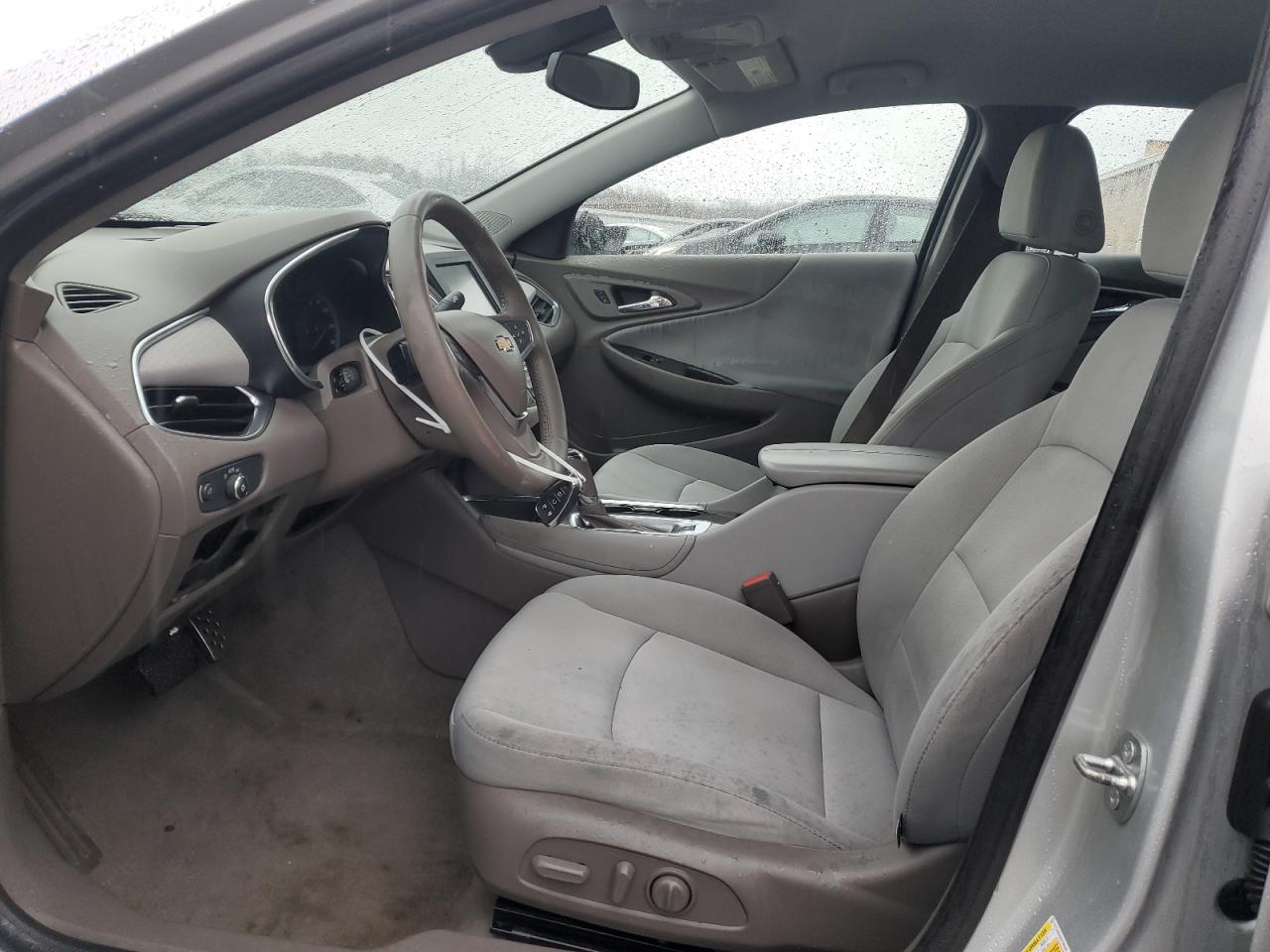 2016 Chevrolet Malibu - Image 7