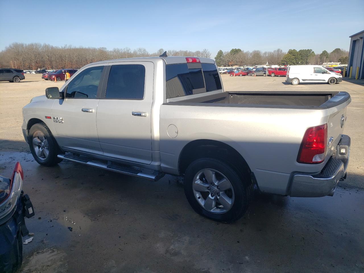 VIN 1C6RR7LM7JS354714 2018 RAM 1500 no.2