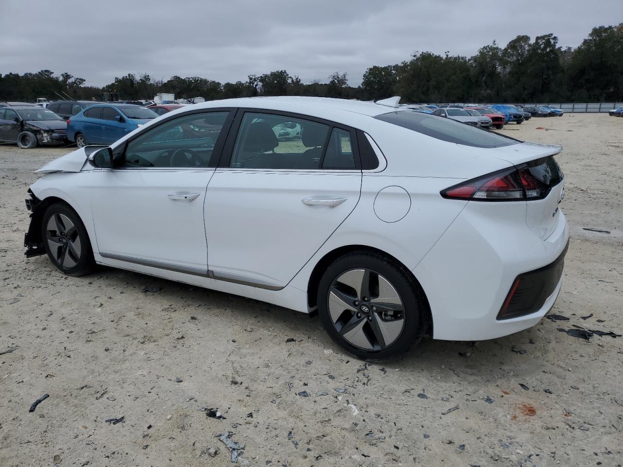 2022 Hyundai IONIQ - Image 2