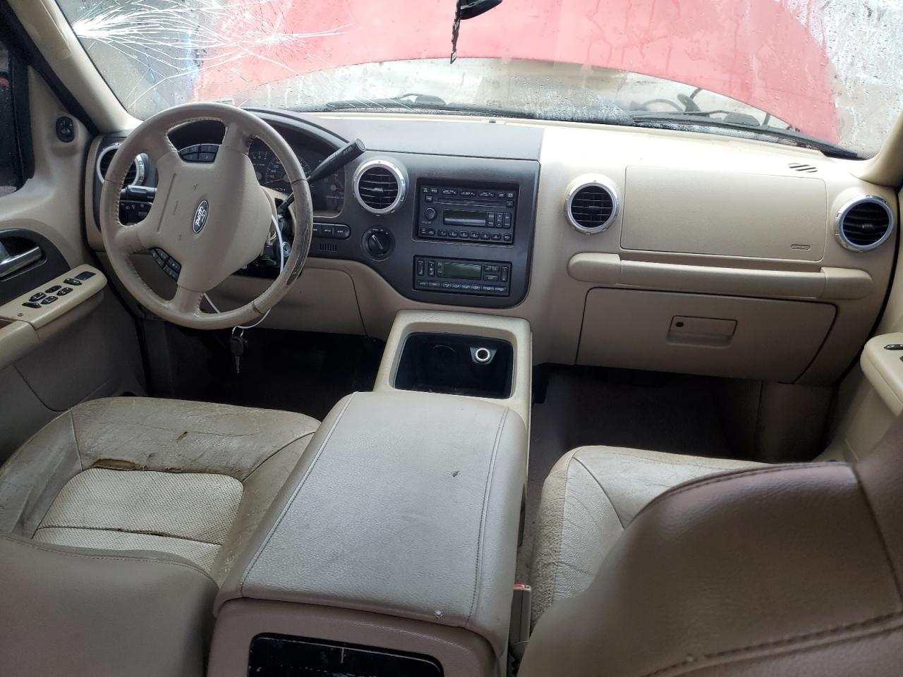 2004 Ford Expedition - Image 8