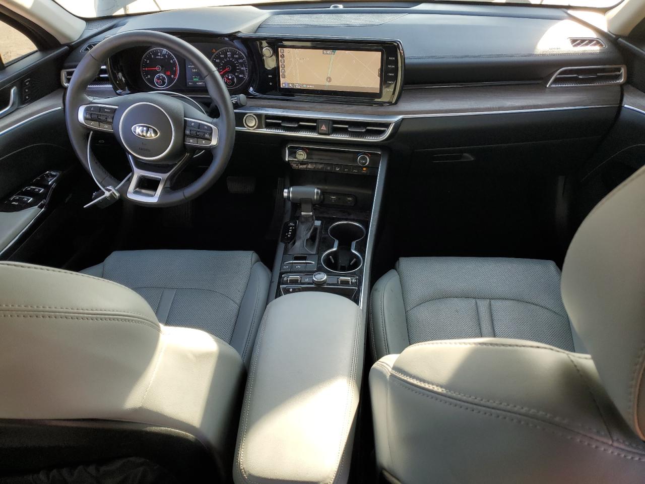 2021 Kia K5 - Image 8