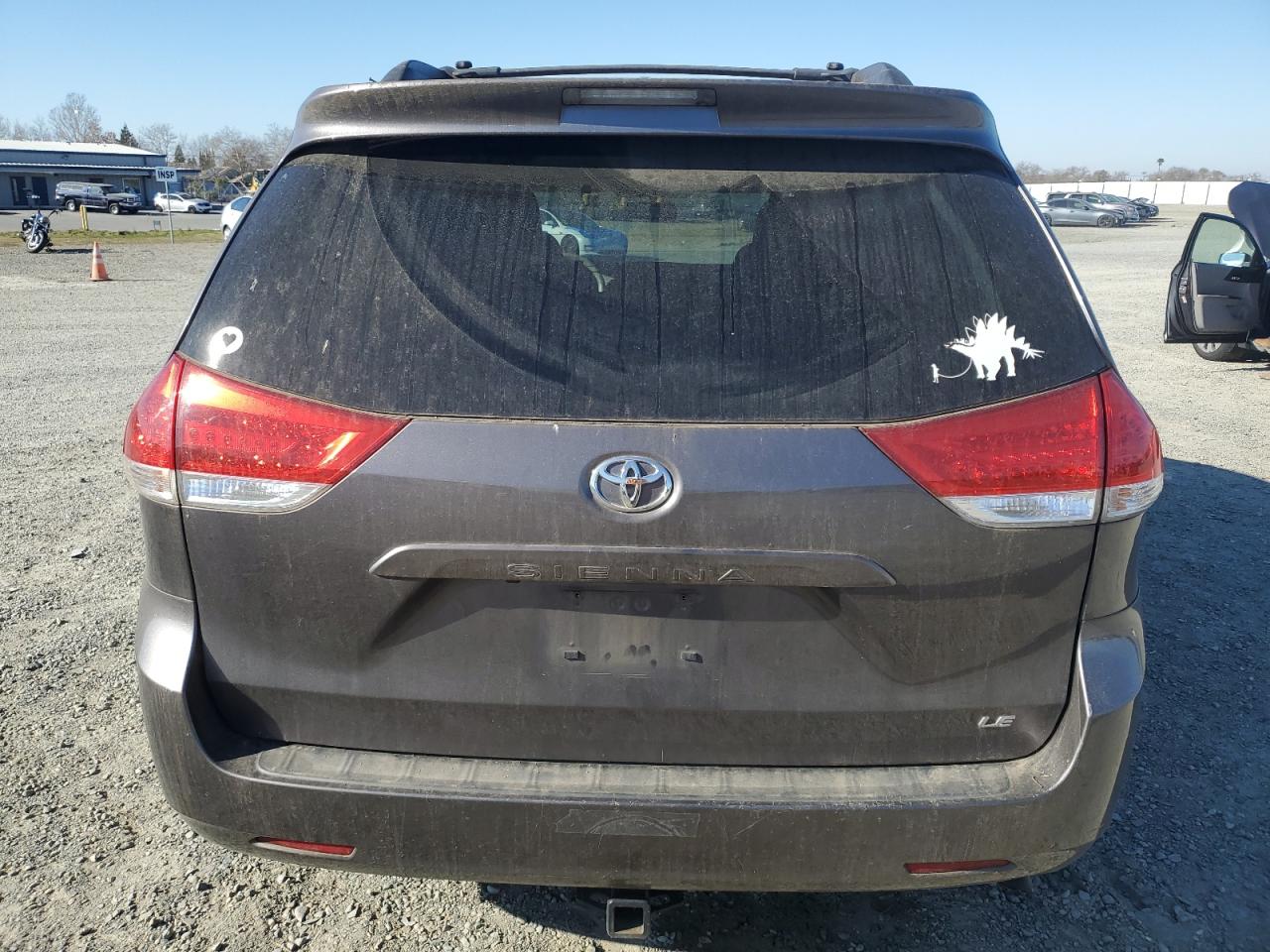 2012 Toyota Sienna - Image 6