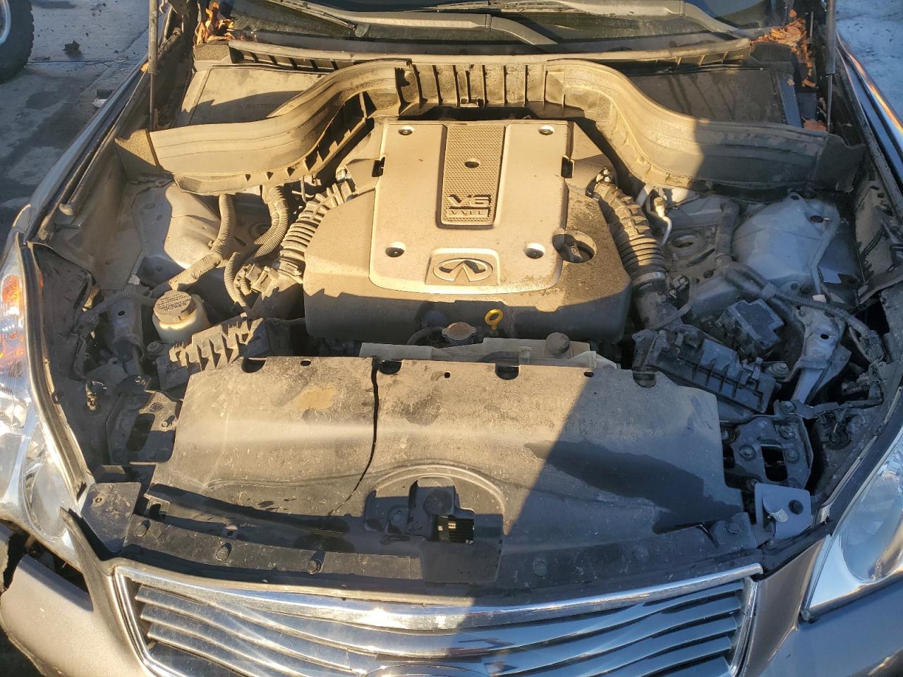 2014 Infiniti QX50 - Image 12