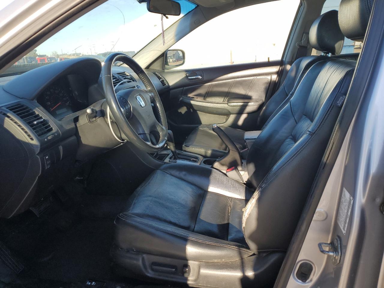 2005 Honda Accord - Image 7