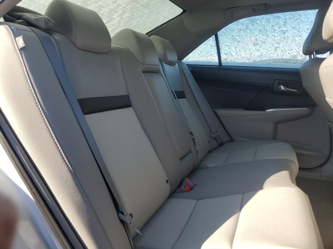 2014 Toyota Camry - Image 10