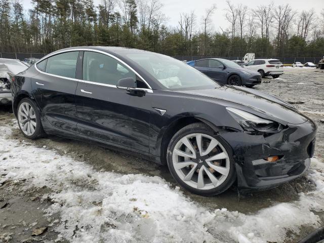  TESLA MODEL 3 2020 Czarny