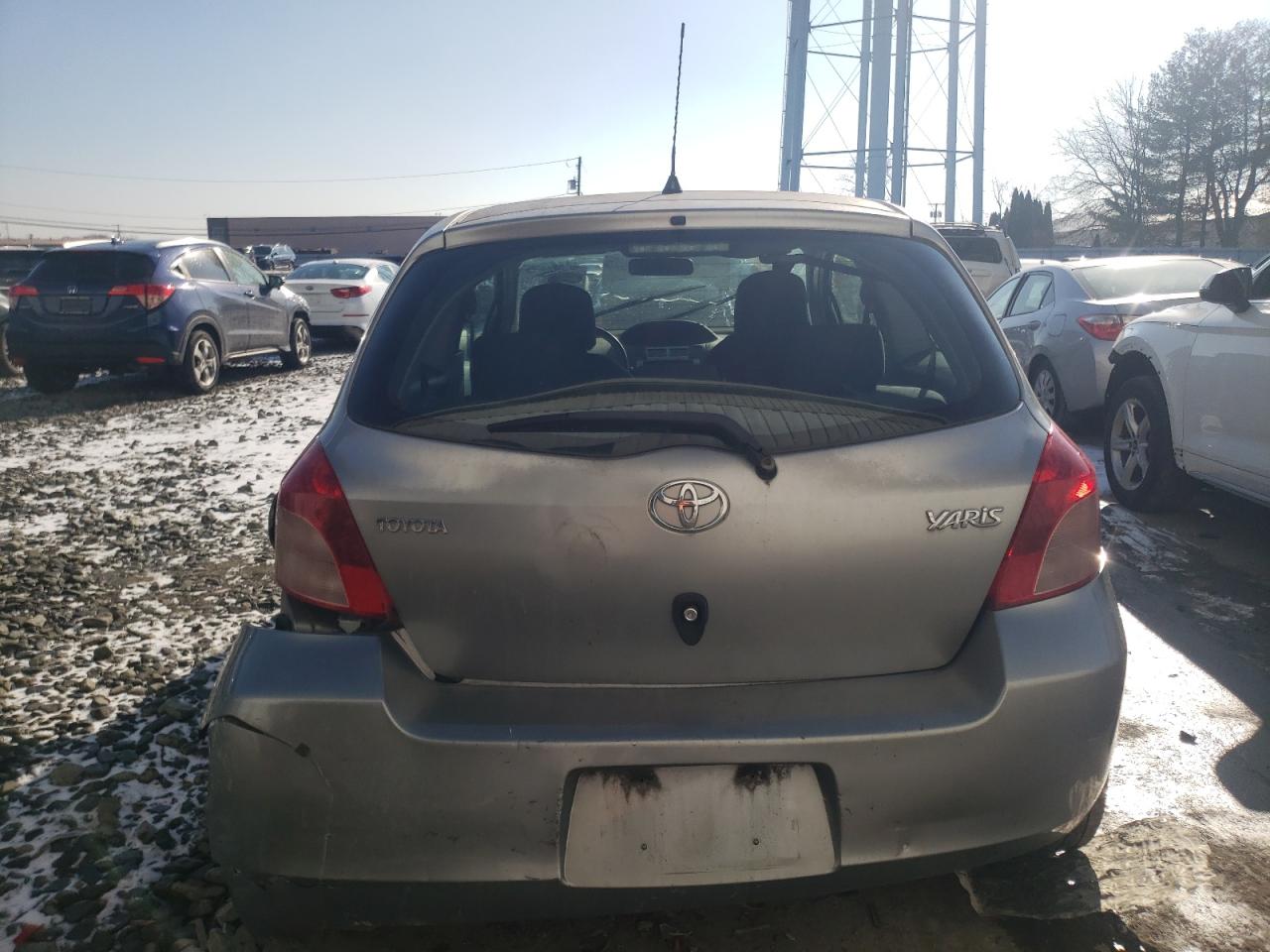 2007 Toyota Yaris VIN: JTDJT923575062868 Lot: 87698195