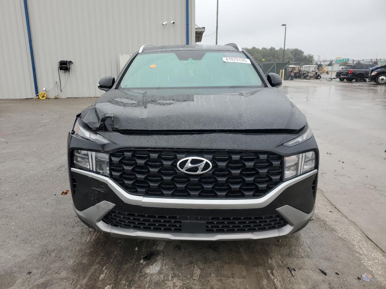 2023 Hyundai Santa Fe - Image 5