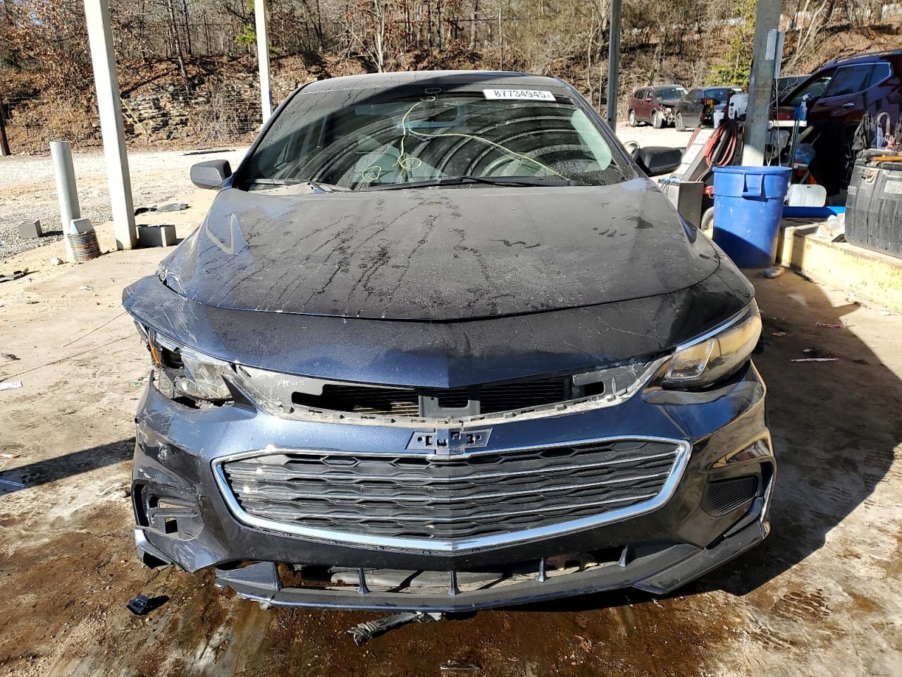 2017 Chevrolet Malibu - Image 5