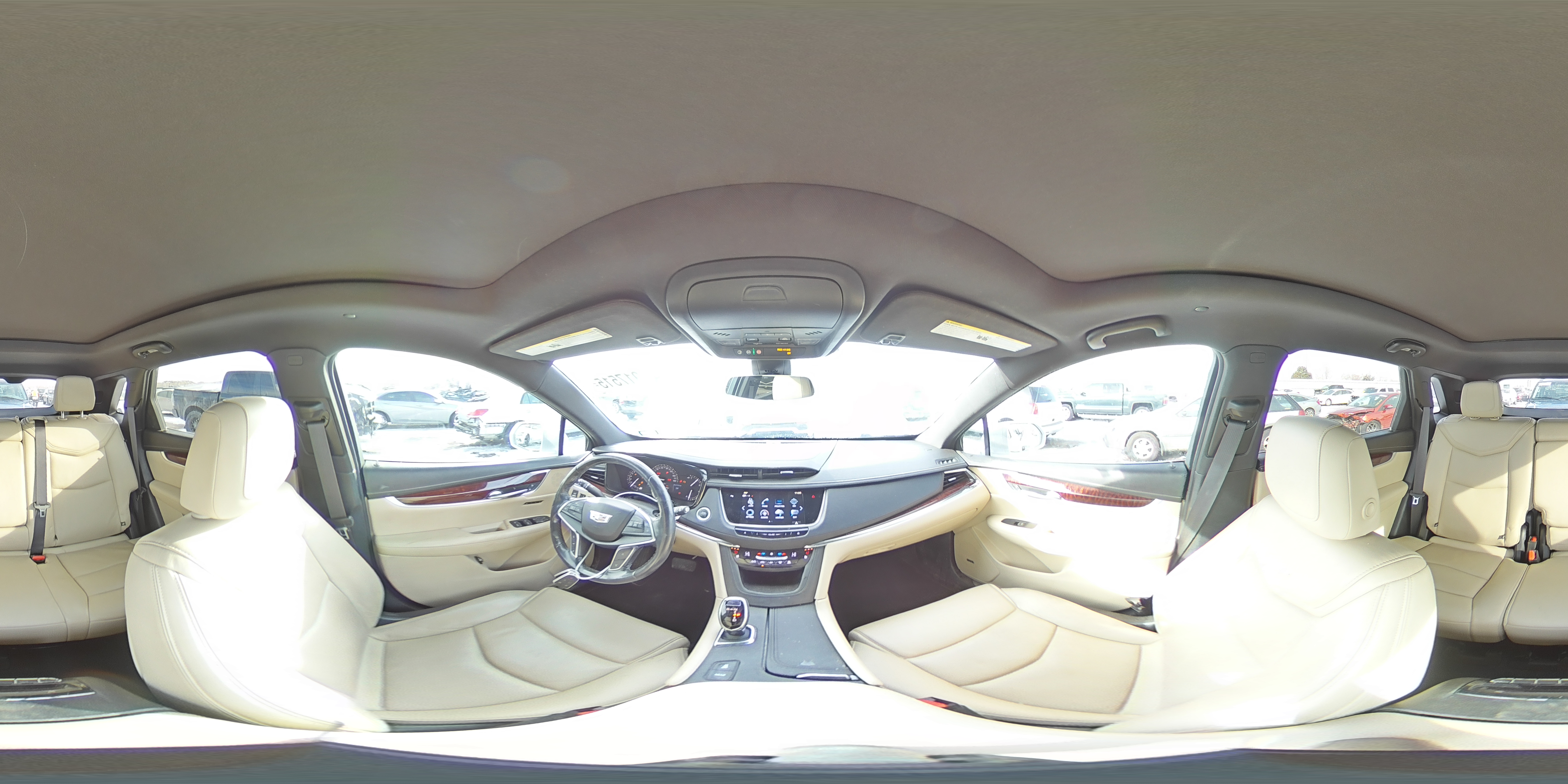 2019 Cadillac XT5 - Image 15