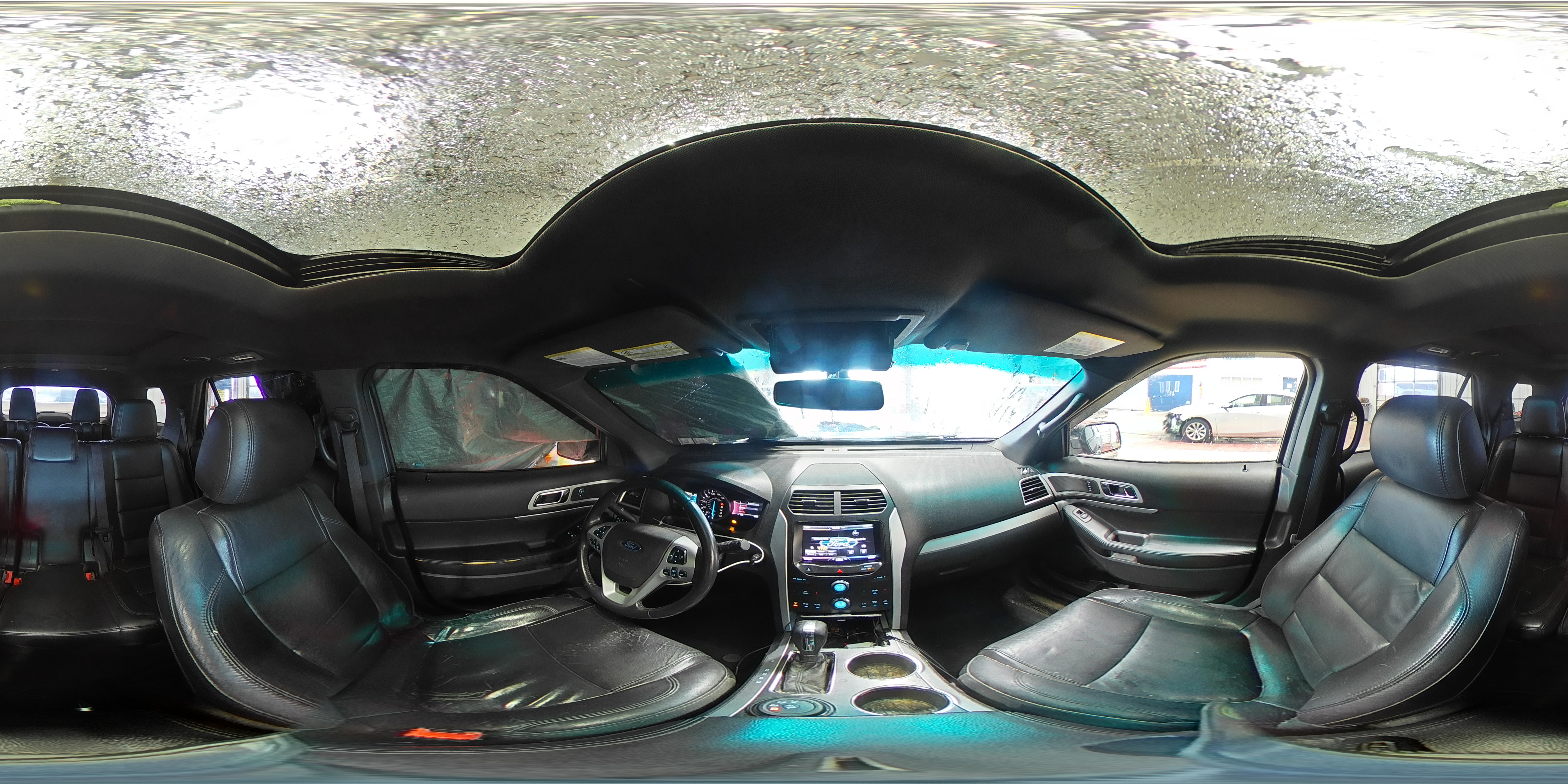2013 Ford Explorer - Image 15