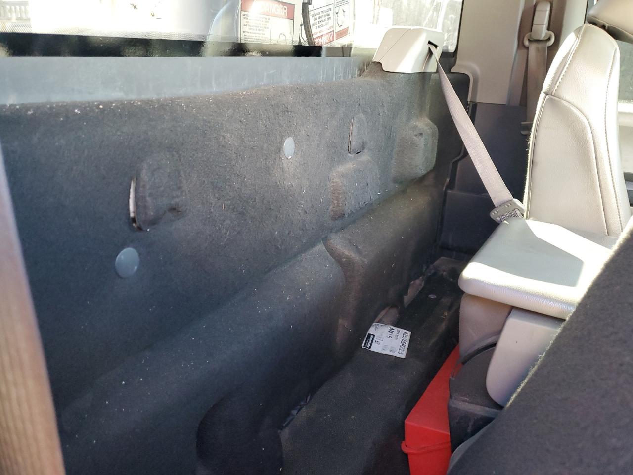 2017 Ford F550 - Image 10