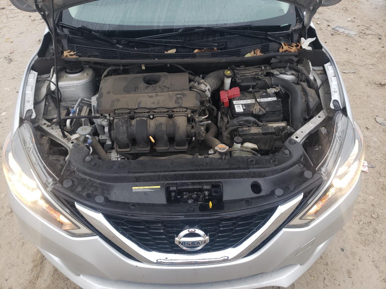 2019 Nissan Sentra - Image 13