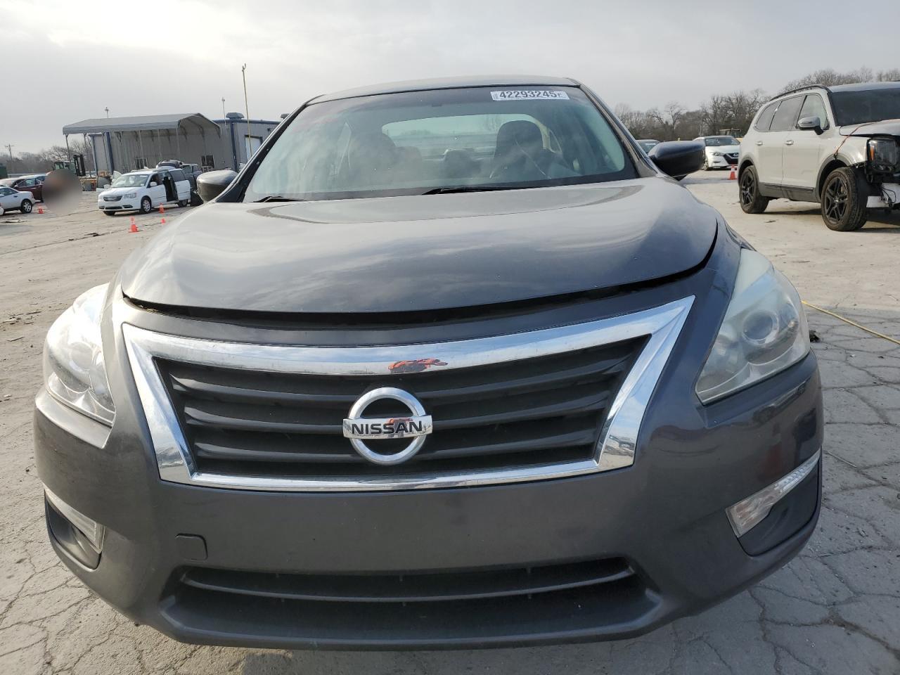2013 Nissan Altima - Image 5