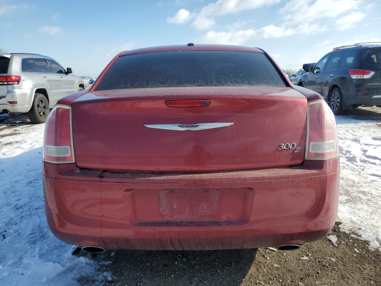 2012 Chrysler 300 - Image 6