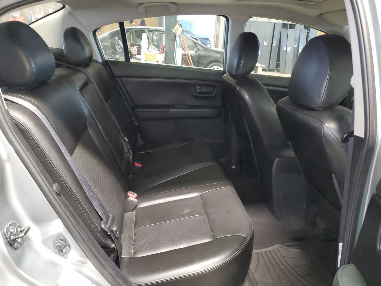 2010 Nissan Sentra - Image 11