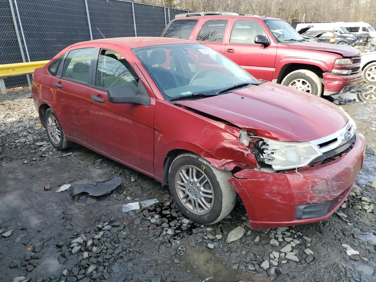 2010 Ford Focus - Image 4