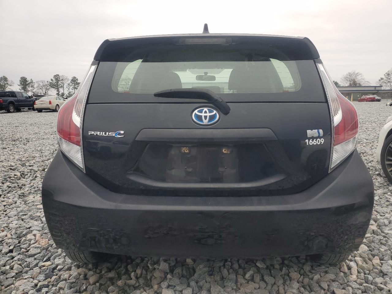2016 Toyota Prius - Image 6