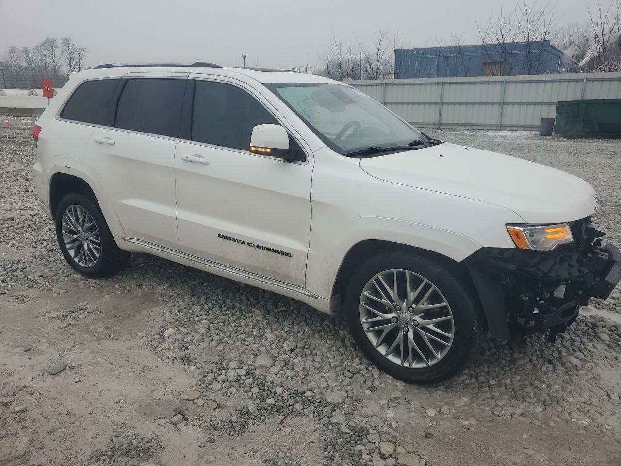 2017 Jeep Grand Cherokee - Image 4