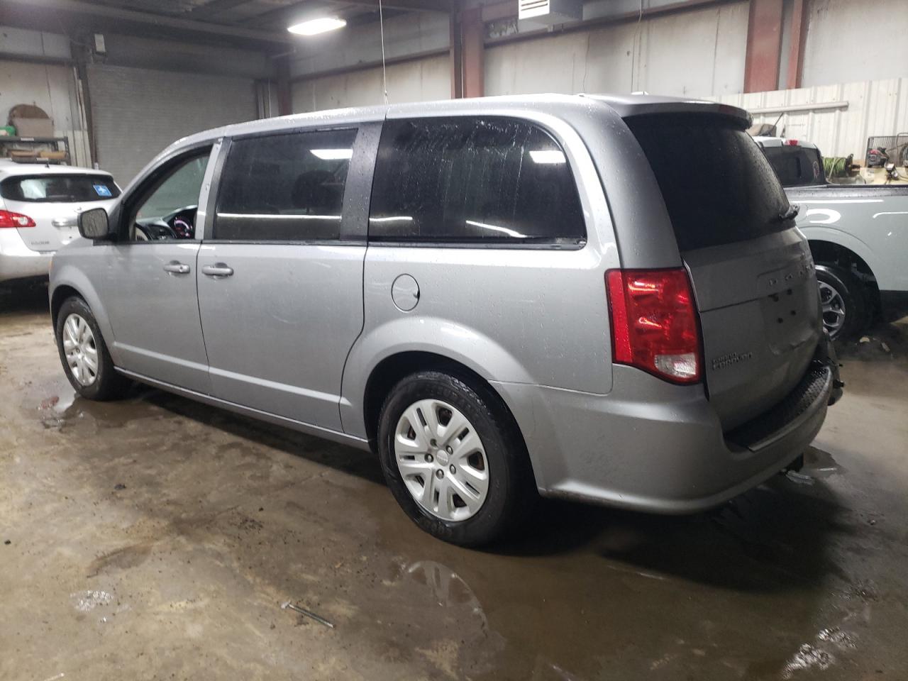 2018 Dodge Caravan - Image 2
