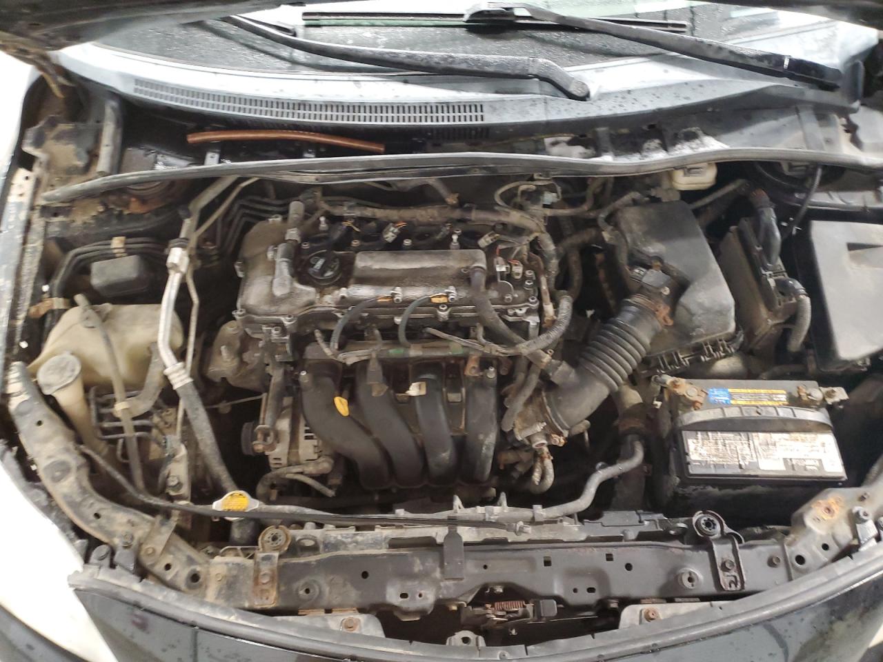 2010 Toyota Corolla - Image 12