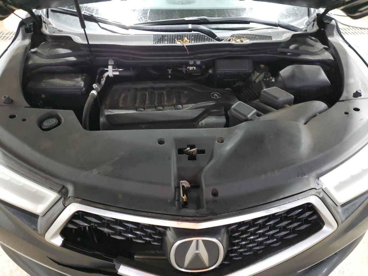 2018 Acura MDX - Image 13