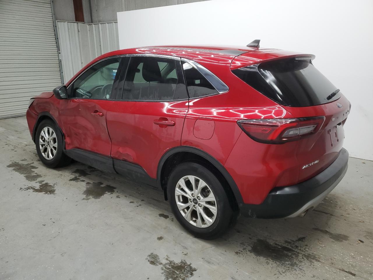 2023 Ford Escape - Image 2