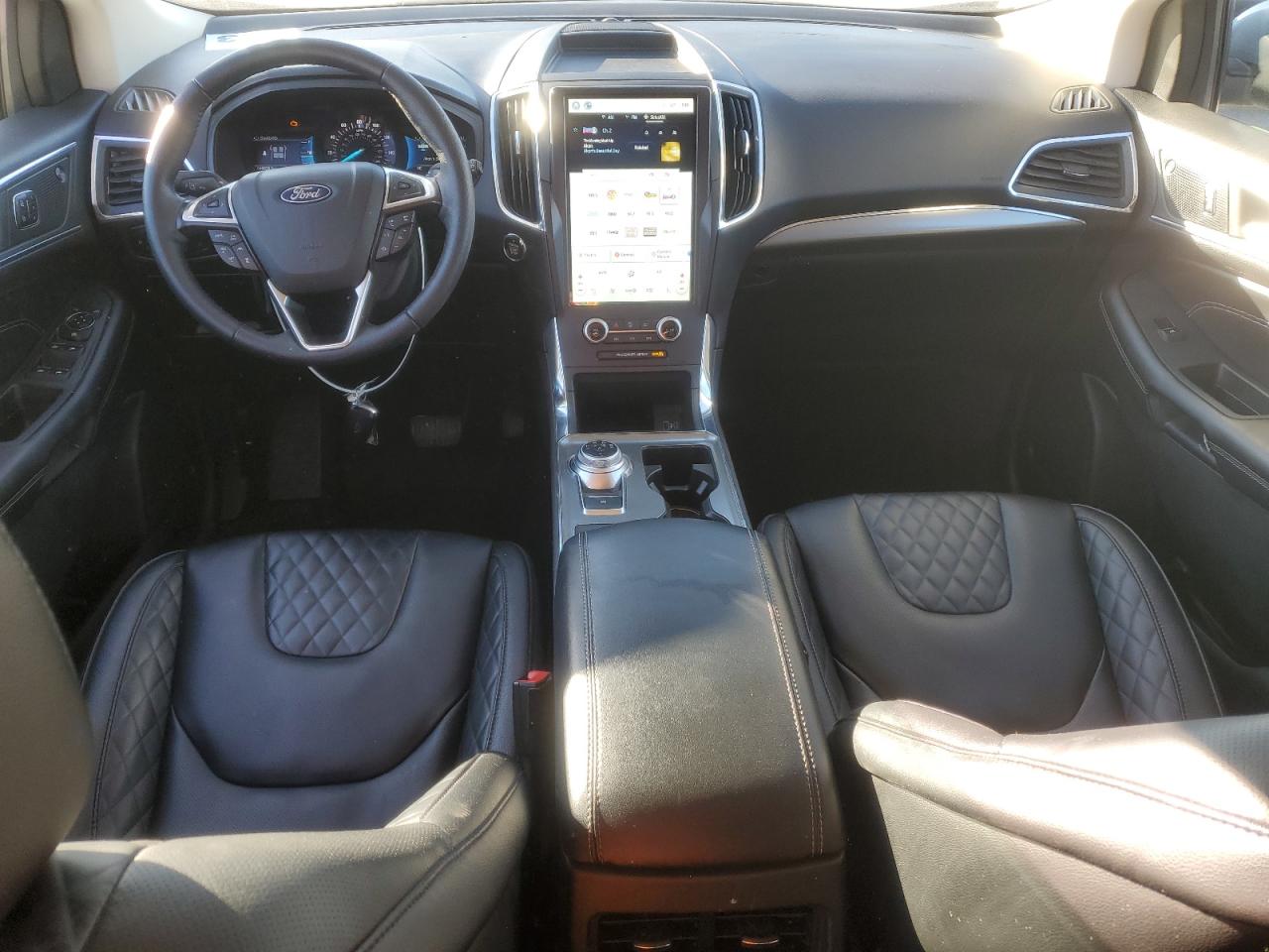 2023 Ford Edge - Image 8