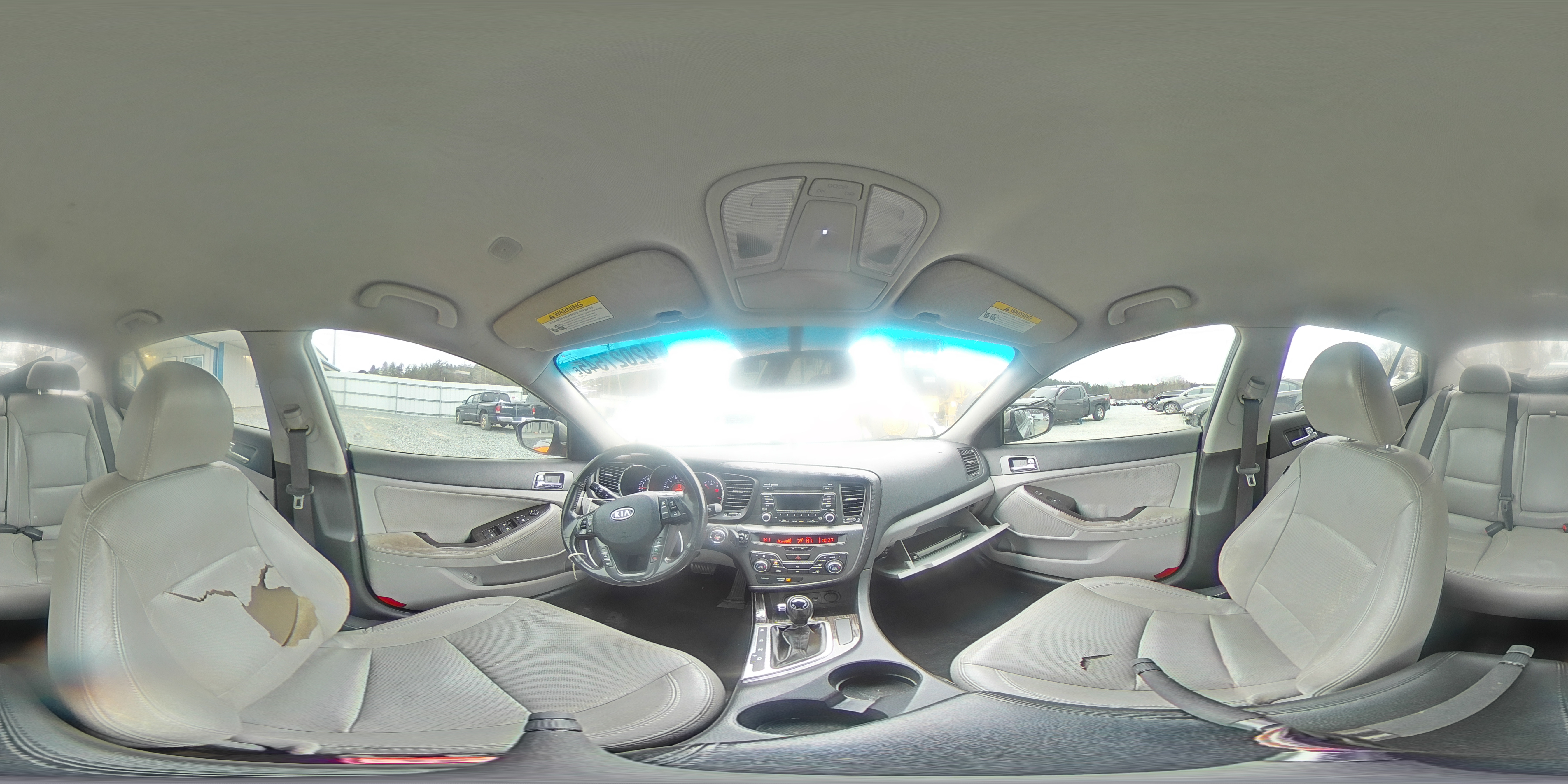 2012 Kia Optima - Image 12