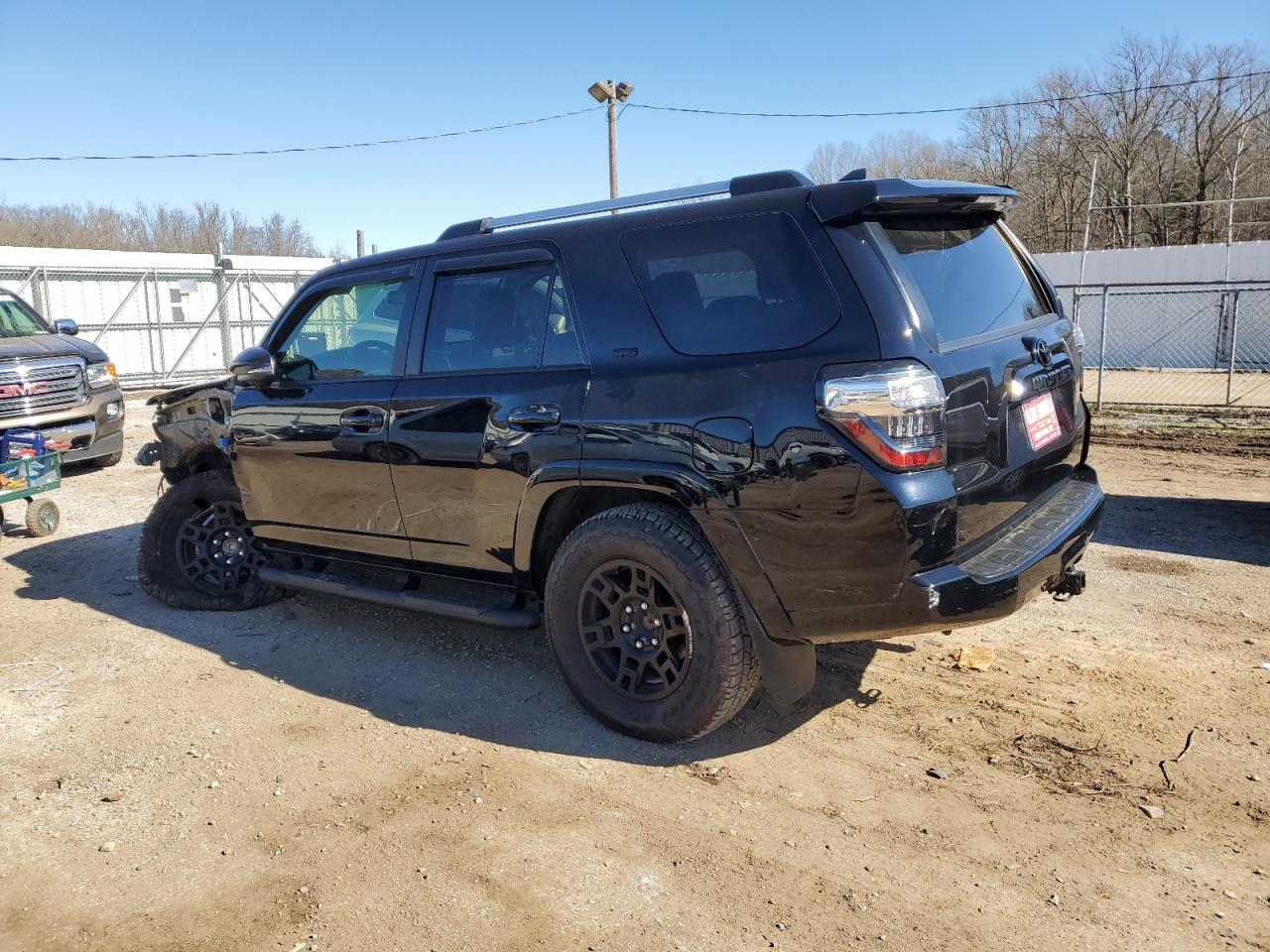 2022 Toyota 4Runner - Image 2