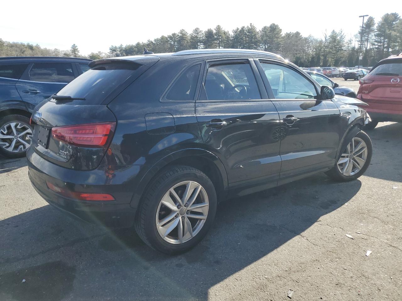 2017 Audi Q3 - Image 3