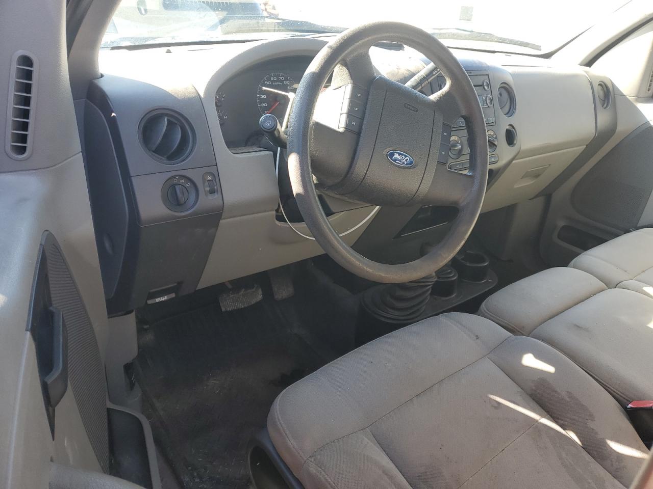 2005 Ford F-150 - Image 8