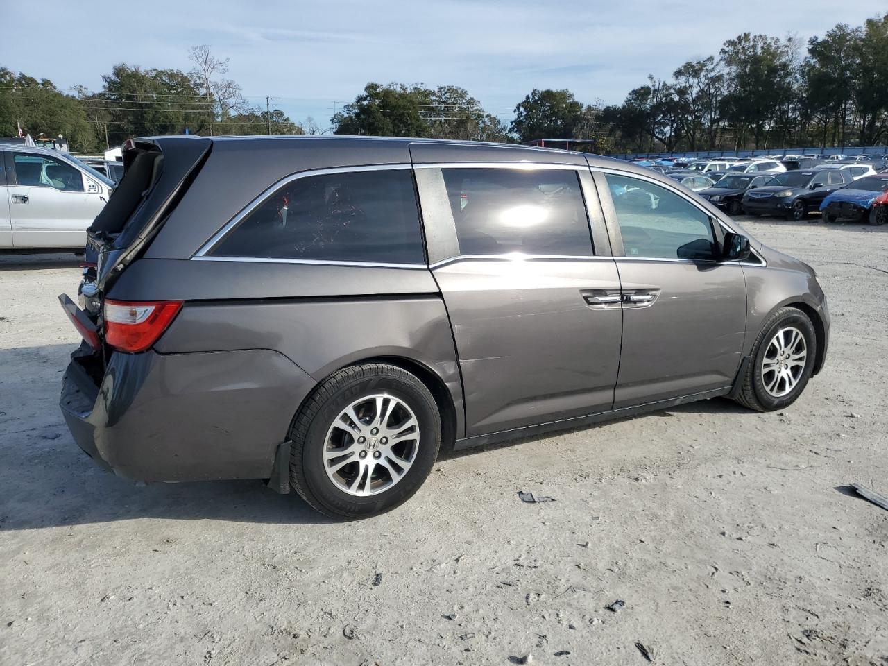 2012 Honda Odyssey - Image 3
