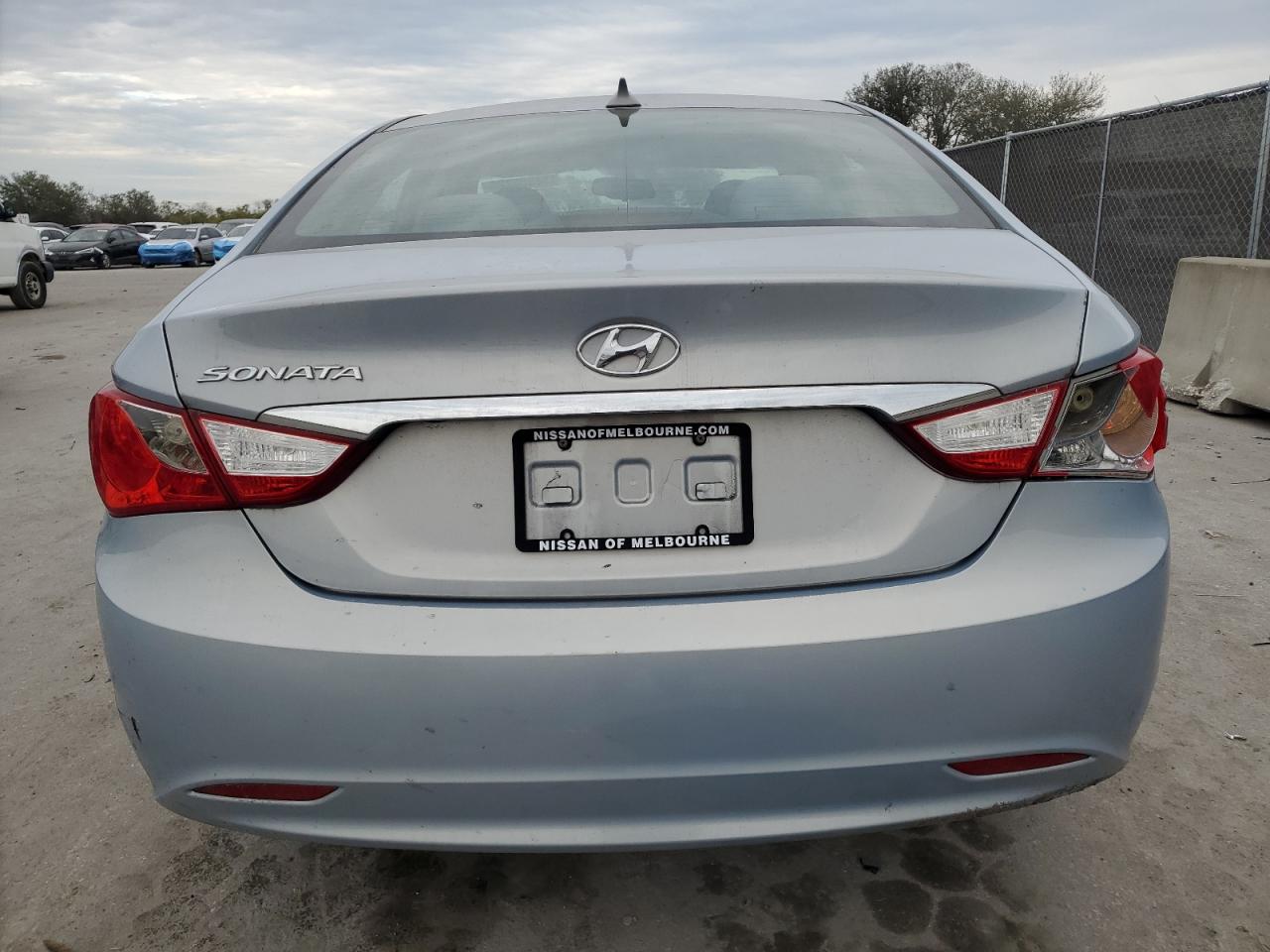 2013 Hyundai Sonata - Image 6