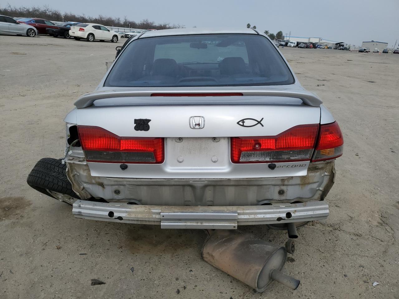 2001 Honda Accord - Image 6