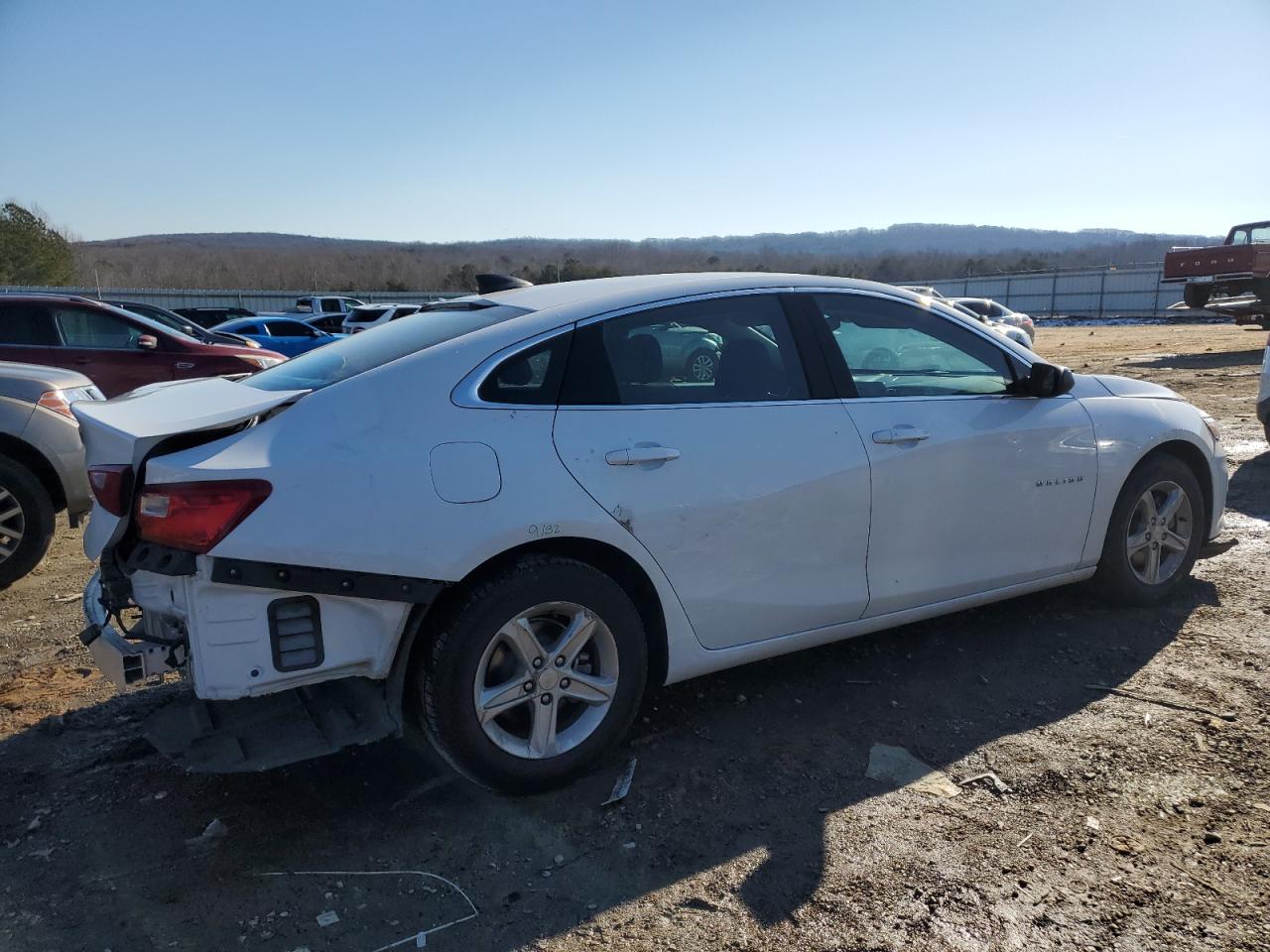 2021 Chevrolet Malibu - Image 3