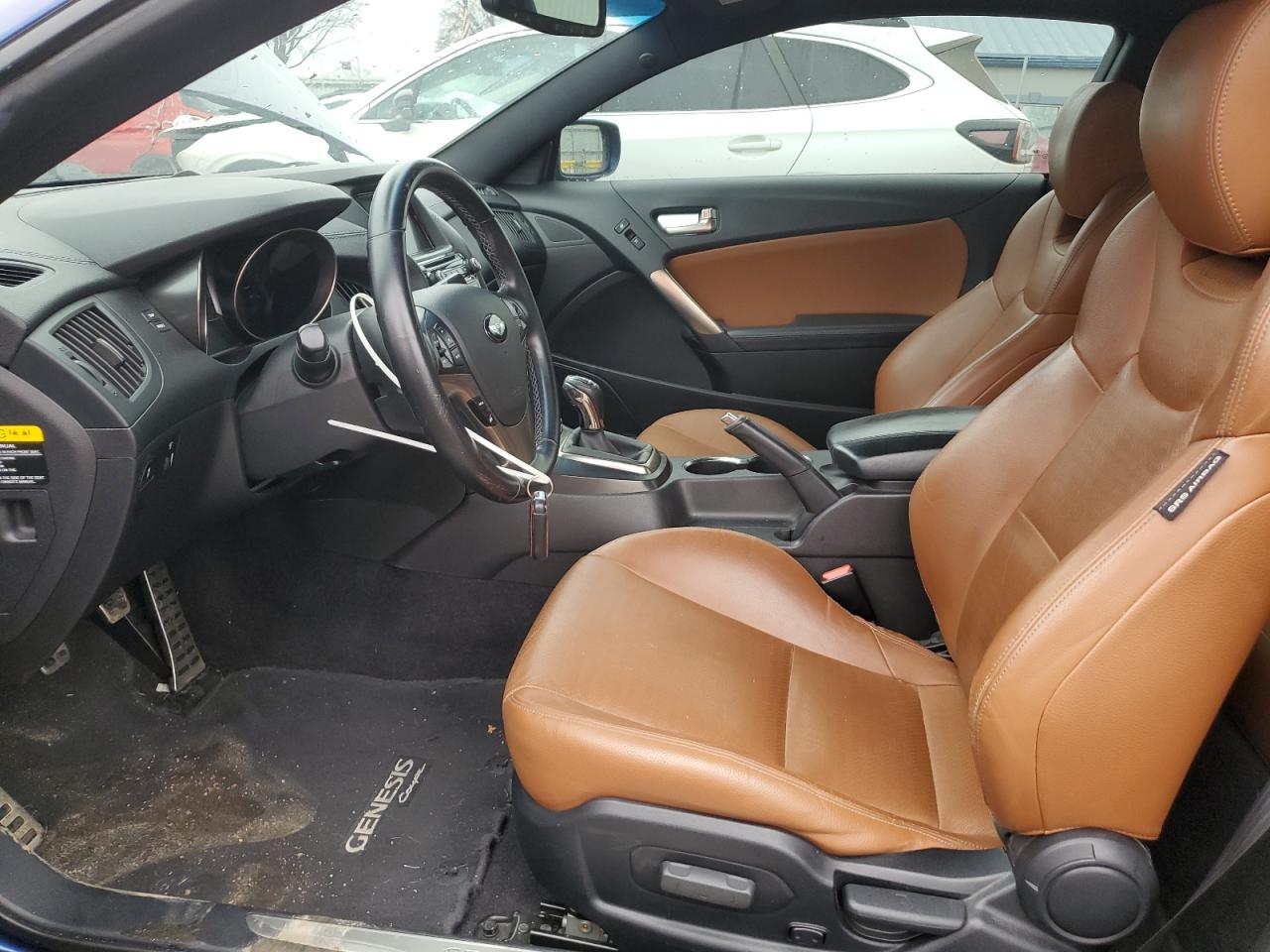 2015 Hyundai Genesis - Image 7