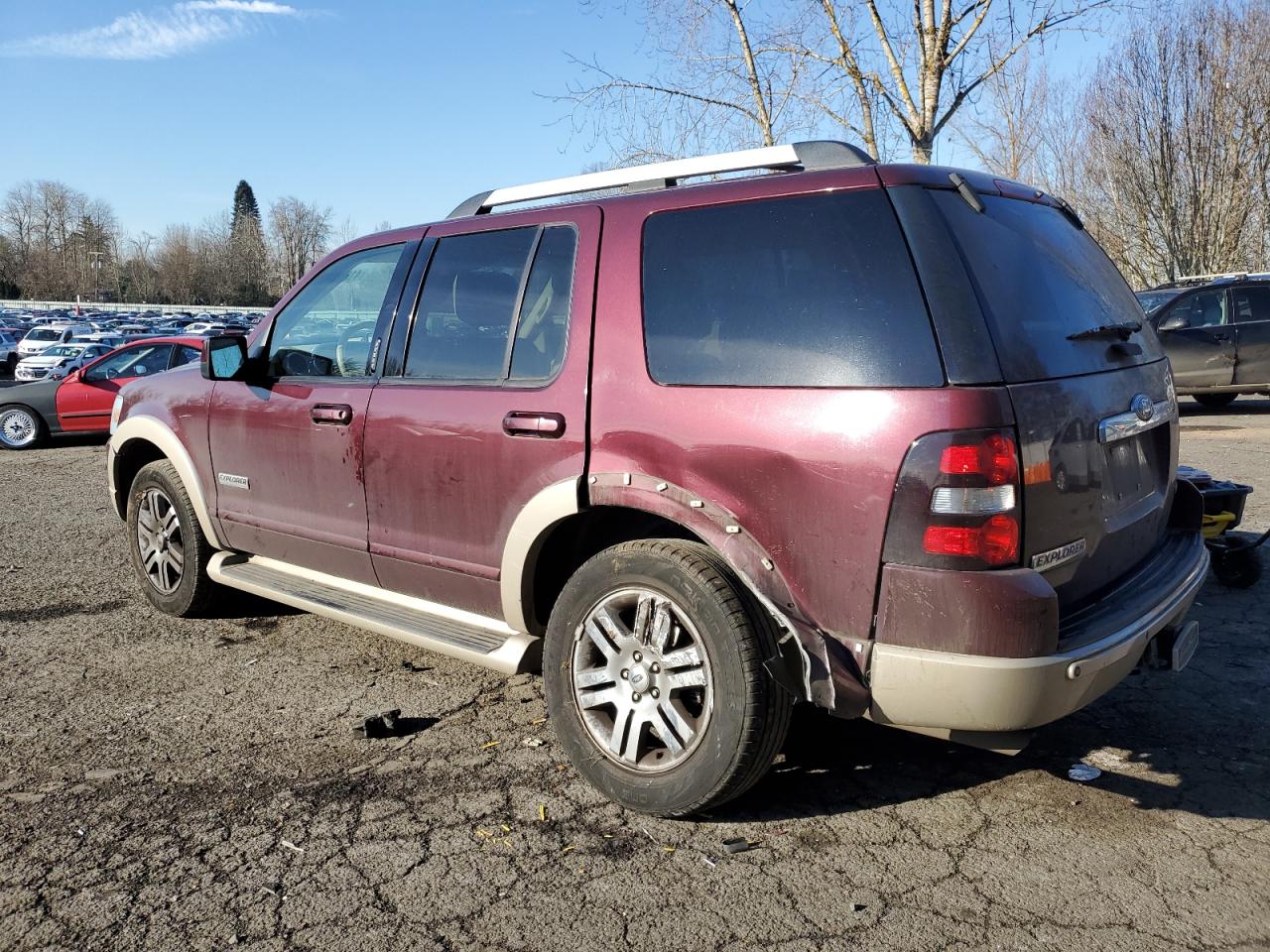 2006 Ford Explorer - Image 2