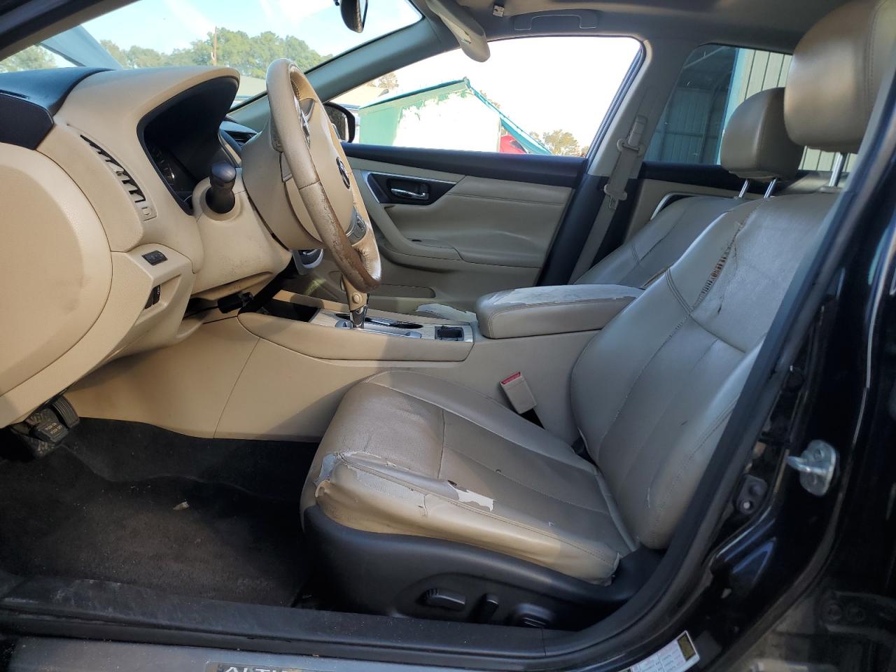 2016 Nissan Altima - Image 7