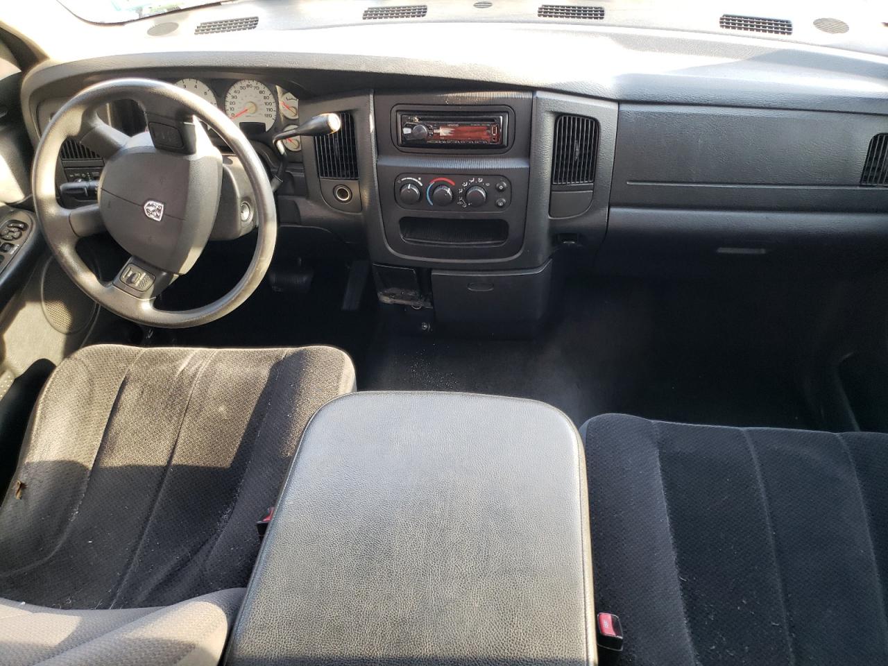 2005 Dodge RAM - Image 8