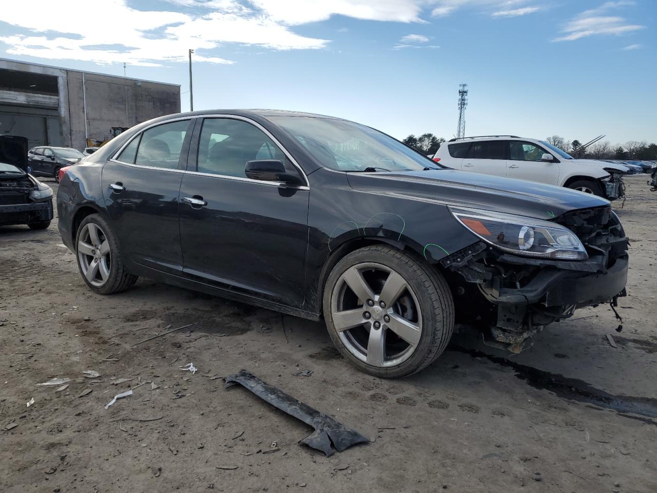 2014 Chevrolet Malibu - Image 4