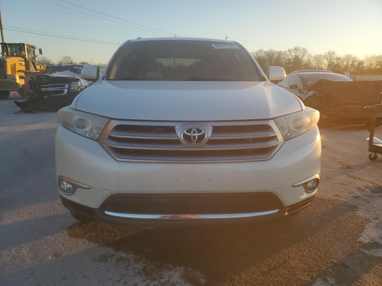 2012 Toyota Highlander - Image 5