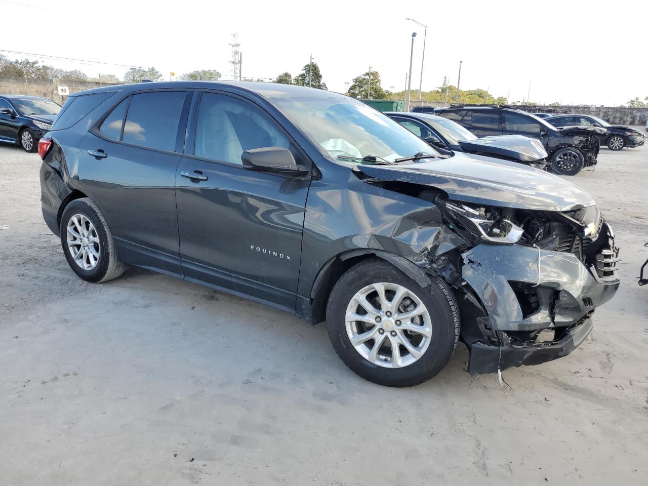 2018 Chevrolet Equinox - Image 4