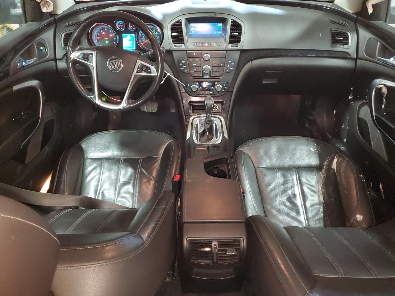 2011 Buick Regal - Image 8