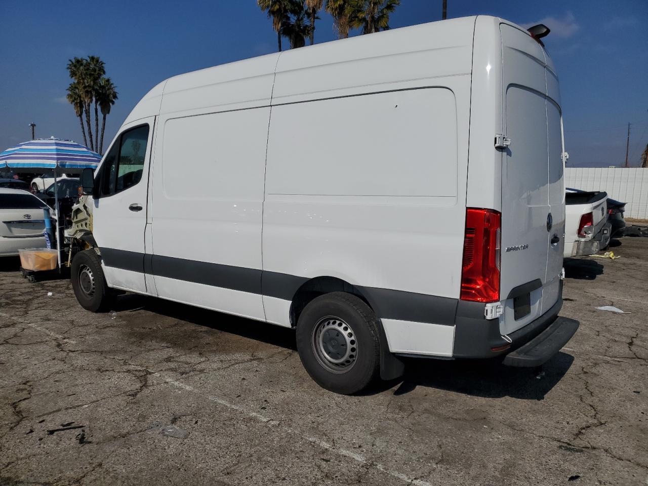 2023 Mercedes-Benz Sprinter - Image 2