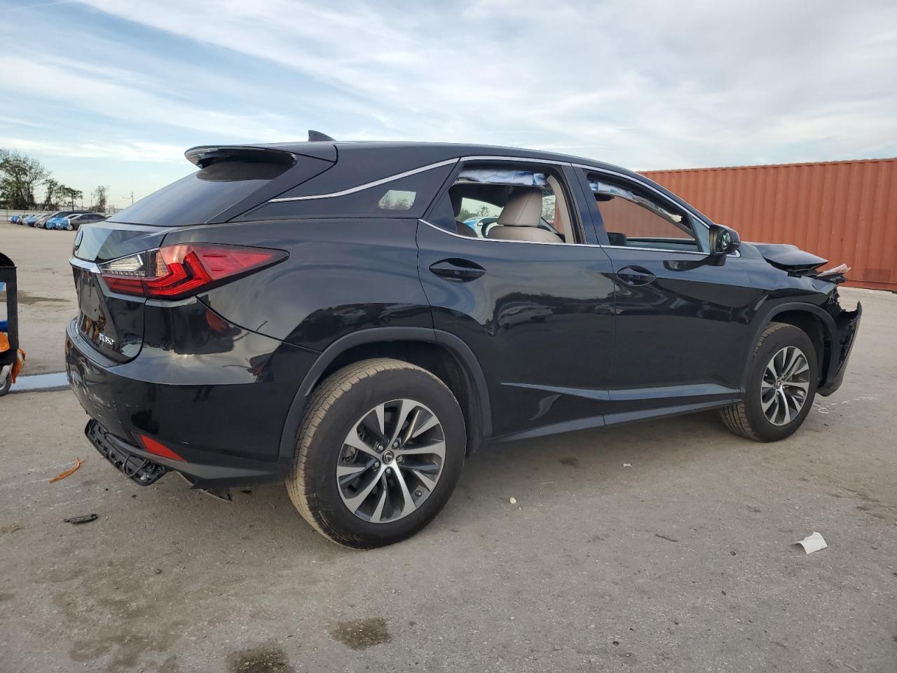 2021 Lexus RX - Image 3