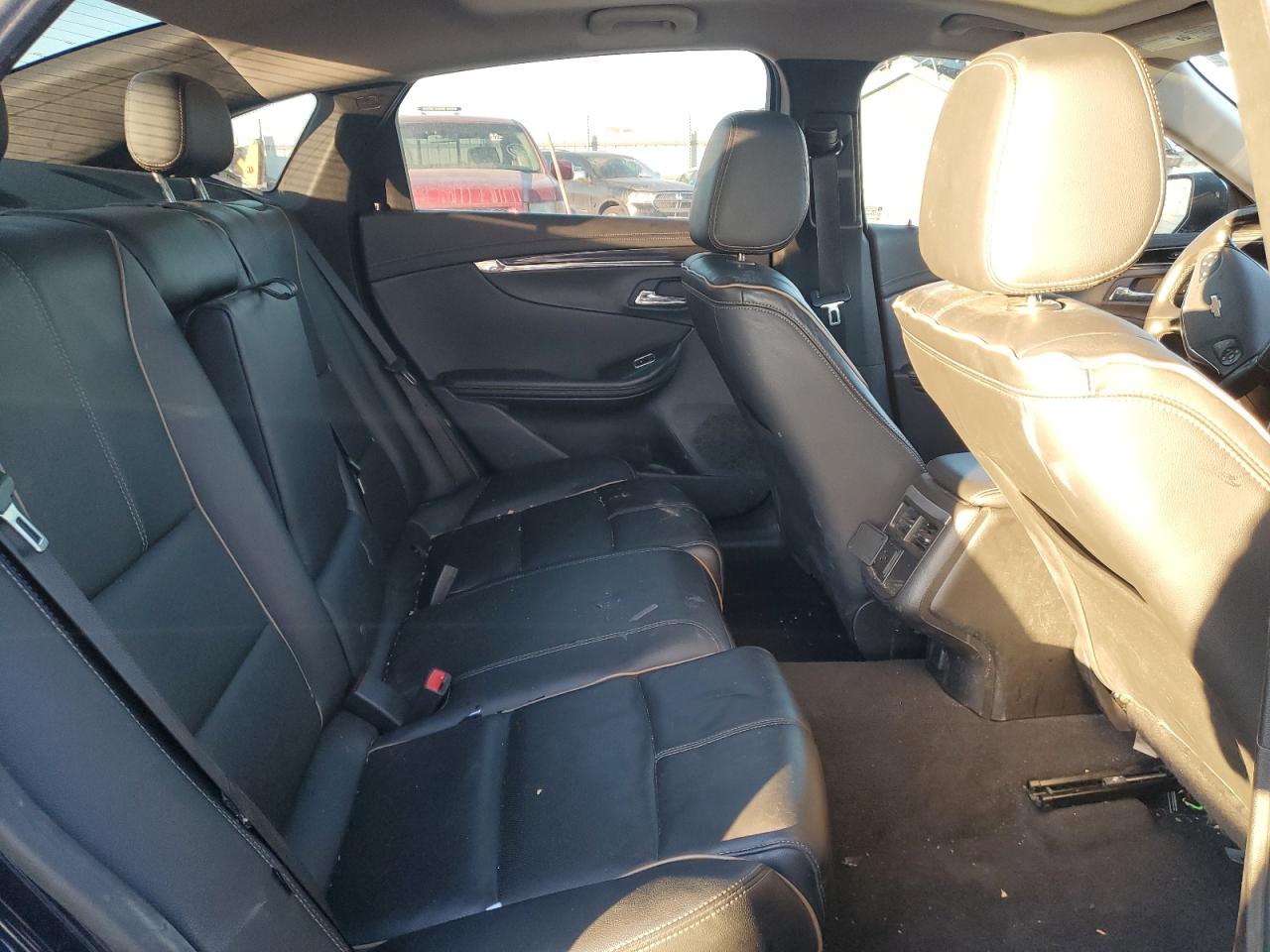 2018 Chevrolet Impala - Image 10