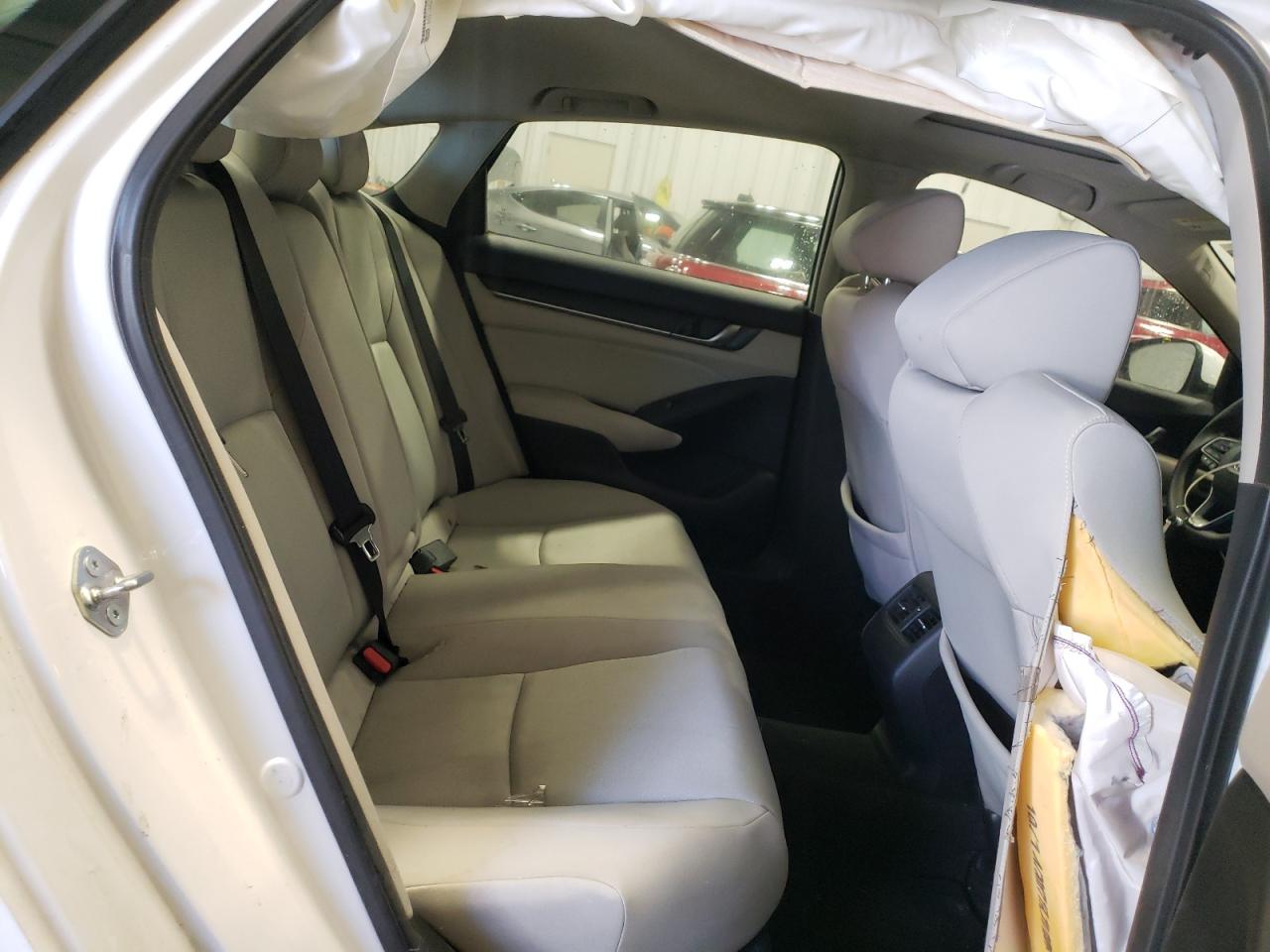 2018 Honda Accord - Image 10