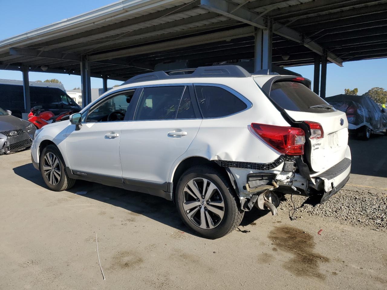 2019 Subaru Outback - Image 2